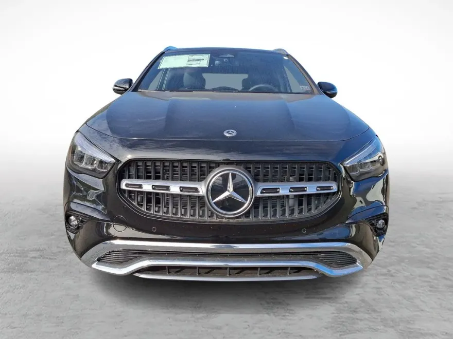 2025 Mercedes Benz GLA 250 4MATIC photo 1