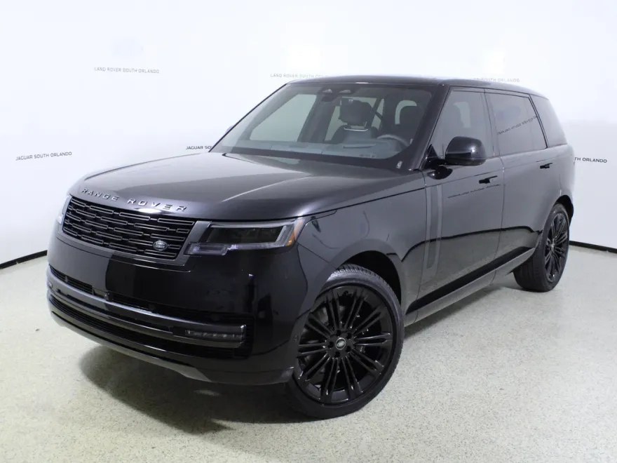 2025 Land Rover Range Rover SE photo 1