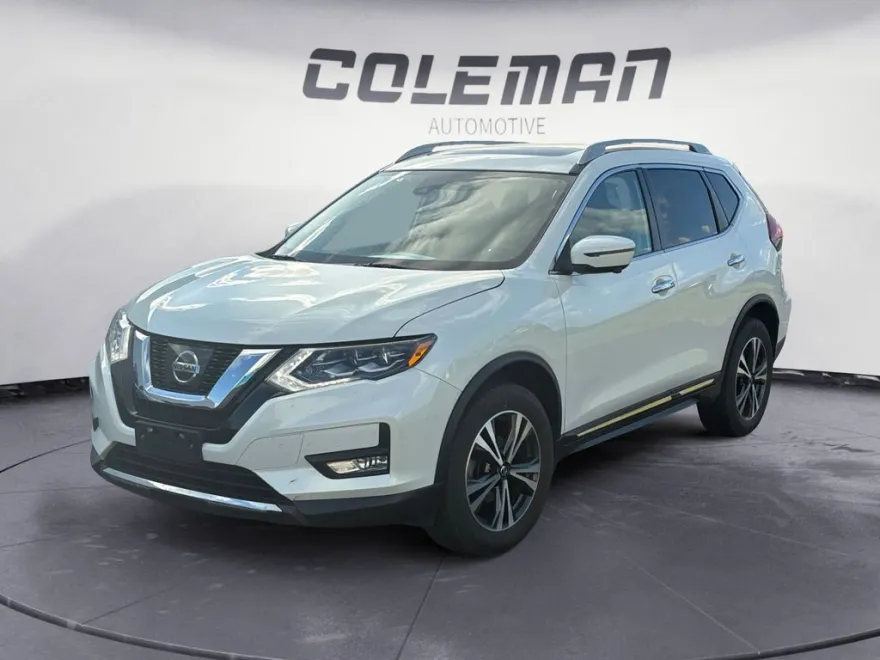 2017 Nissan Rogue SL photo 1