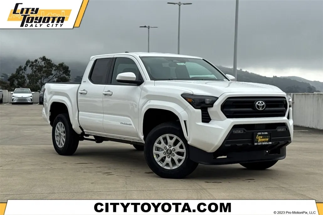 2025 Toyota Tacoma SR5 Double Cab photo 1