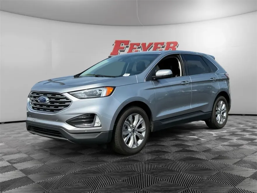 2024 Ford Edge Titanium photo 1