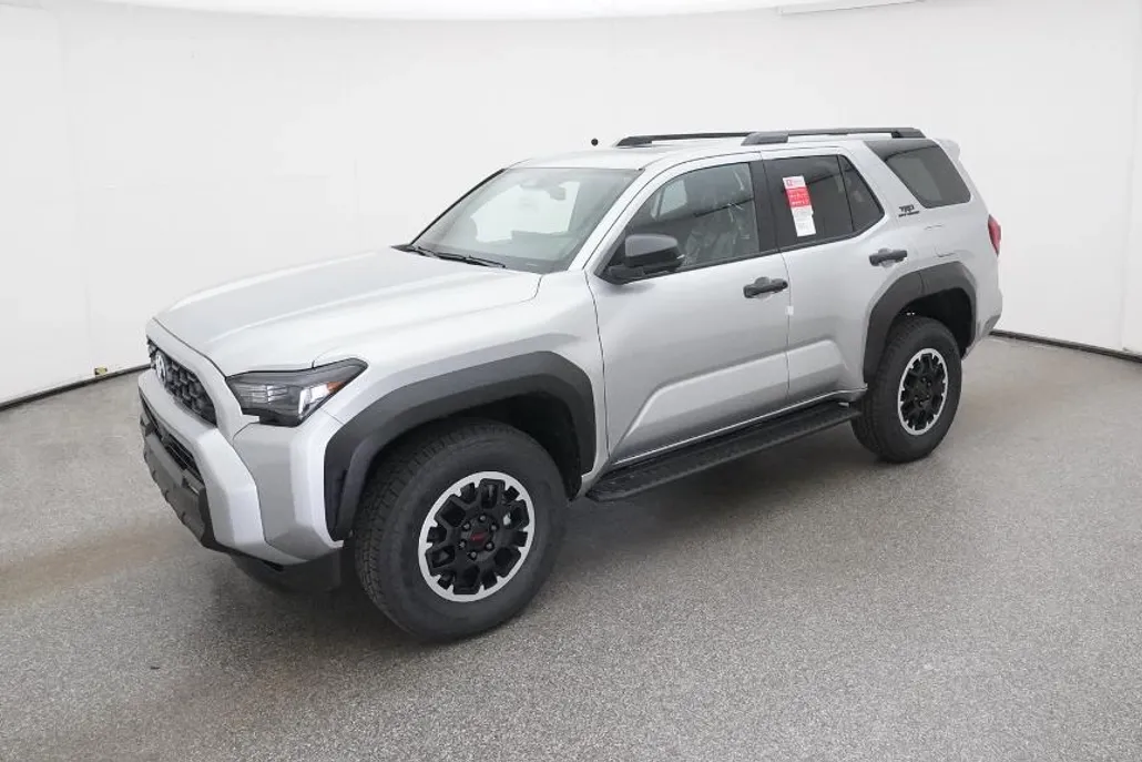 2025 Toyota 4Runner TRD Off-Road Premium photo 1