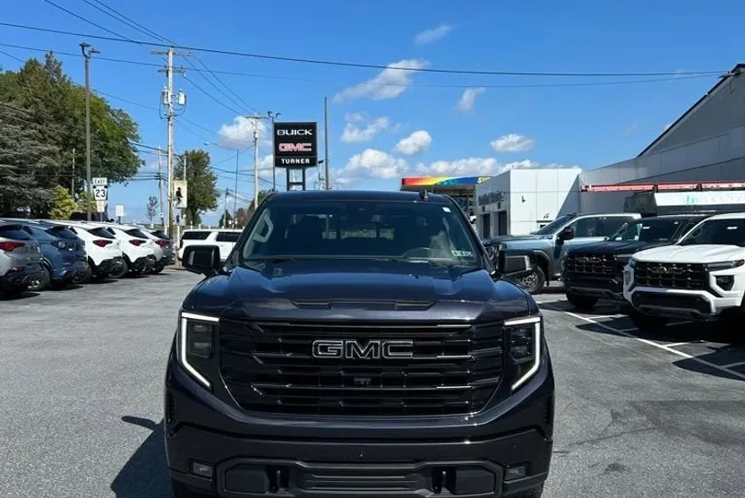 2022 Gmc Sierra 1500 Elevation photo 1