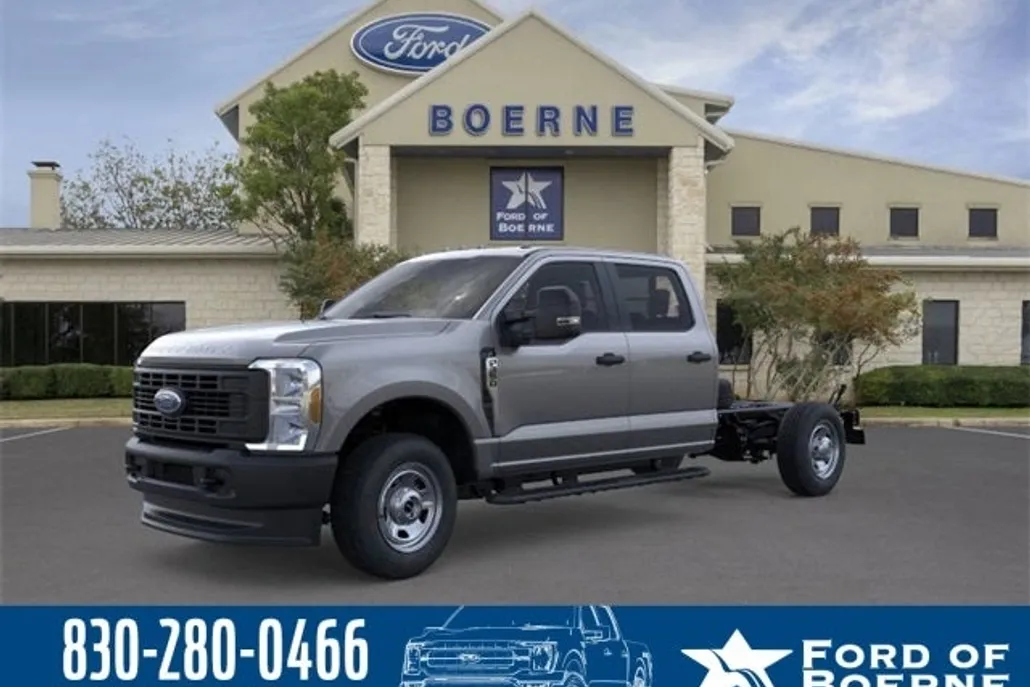 2026 Ford F-350 photo 1