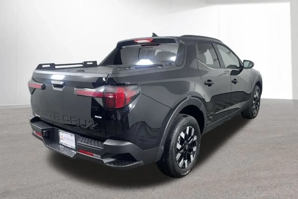 2026 Hyundai Santa Cruz SEL Activity photo 1