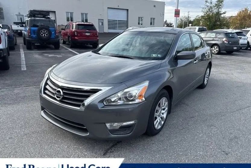 2015 Nissan Altima 2.5 S photo 1
