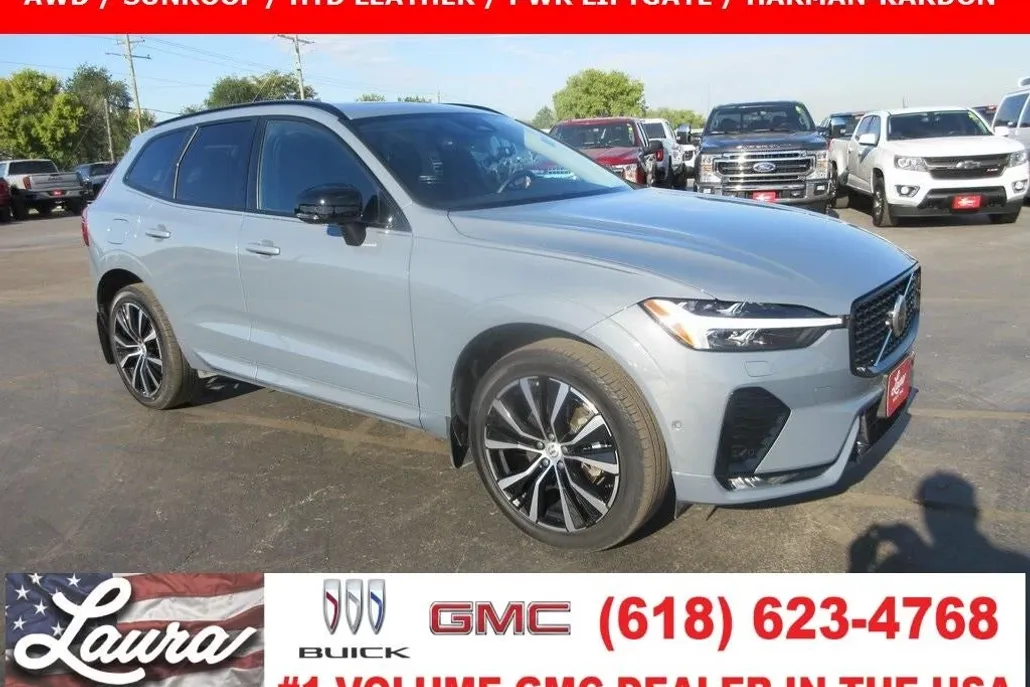 2024 Volvo XC60 Plus photo 1