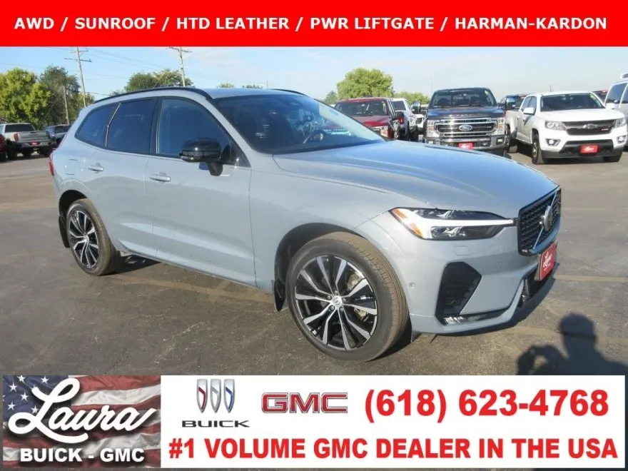 2024 Volvo XC60 Plus photo 1