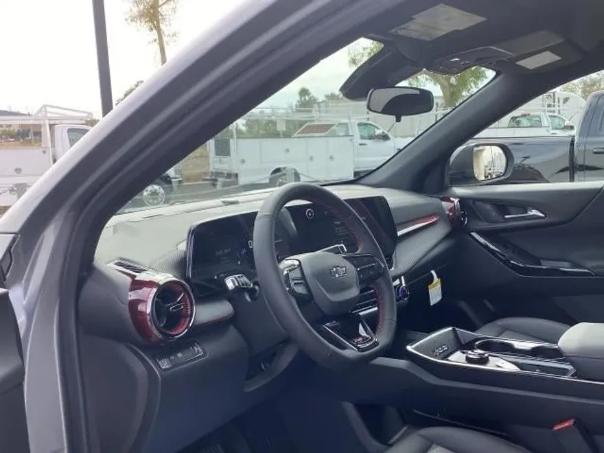 2026 Chevrolet Equinox RS photo 1