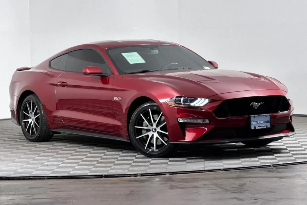 2019 Ford Mustang GT photo 1