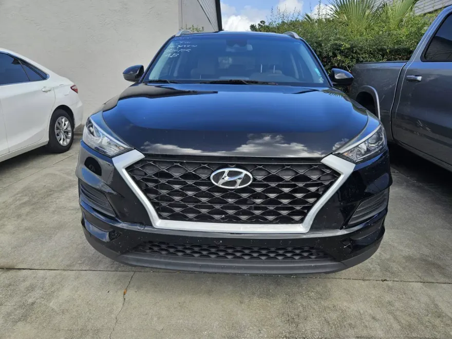 2021 Hyundai Tucson Value photo 1