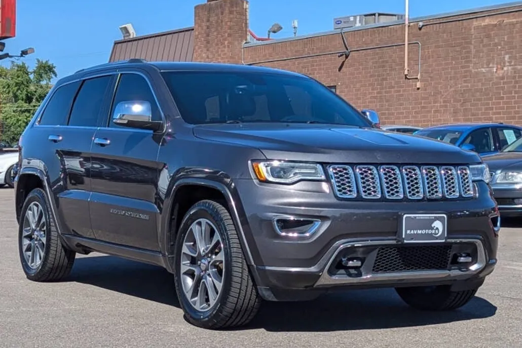 2018 Jeep Grand Cherokee Overland photo 1