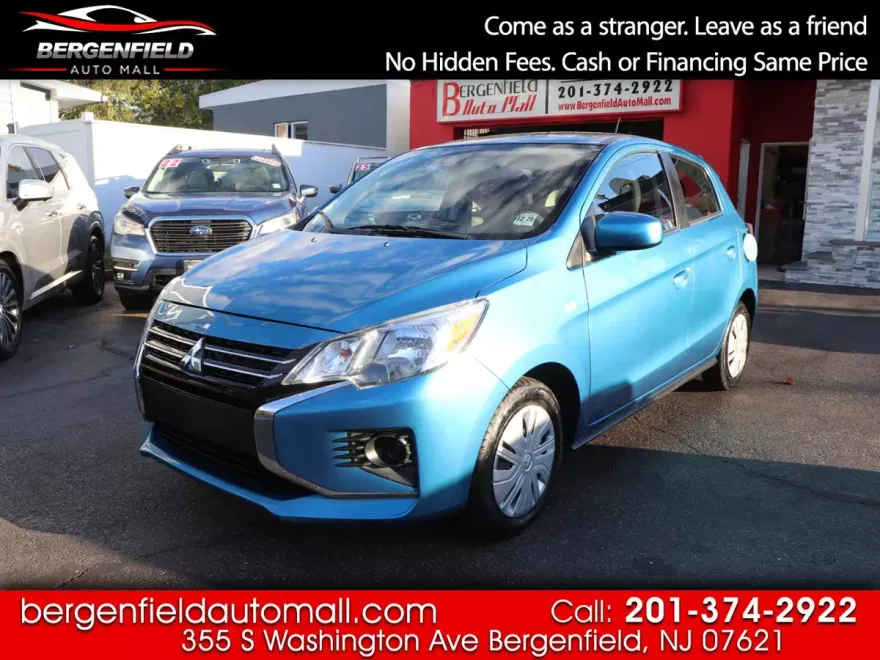 2024 Mitsubishi Mirage ES photo 1
