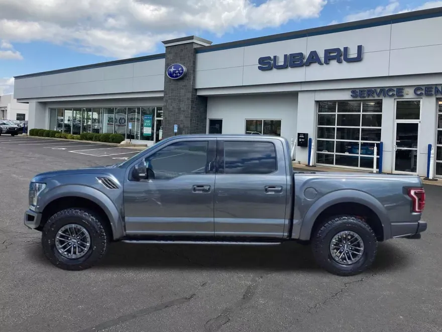 2019 Ford F-150 Raptor photo 1