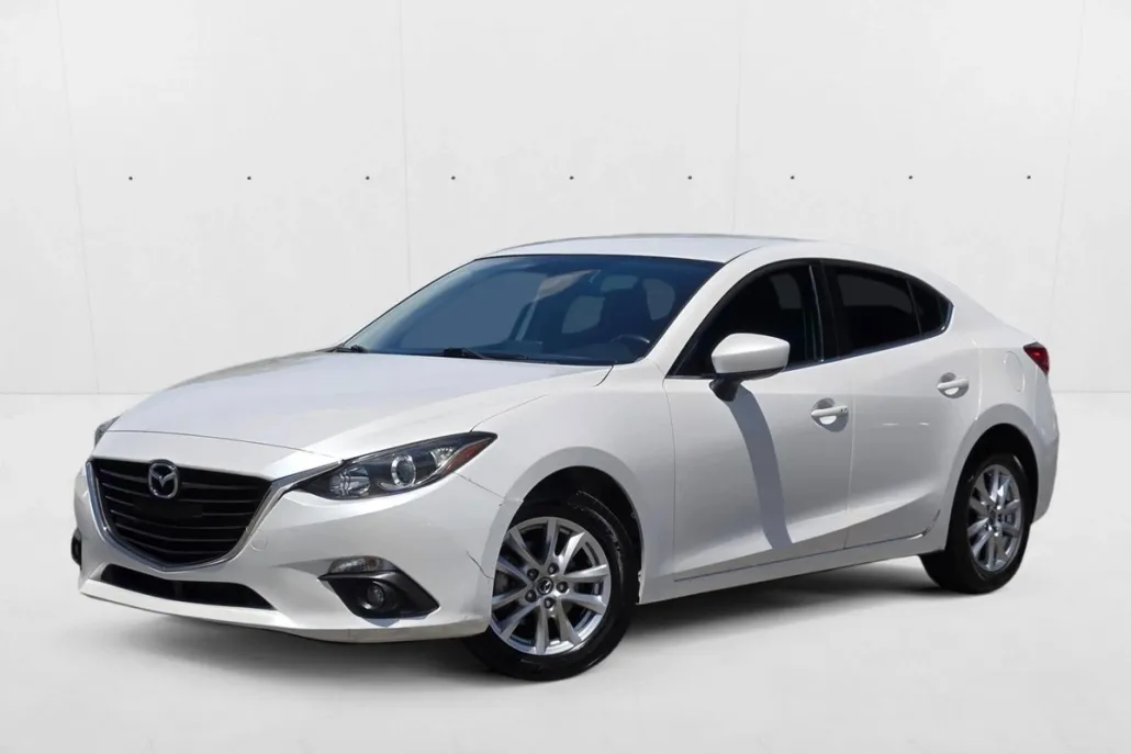 2015 Mazda Mazda3 Touring photo 1