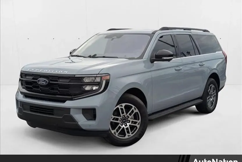 2025 Ford Expedition MAX photo 1