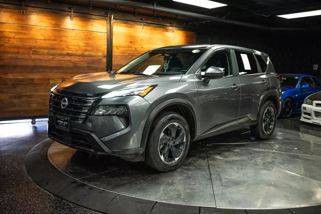 2024 Nissan Rogue SV photo 1
