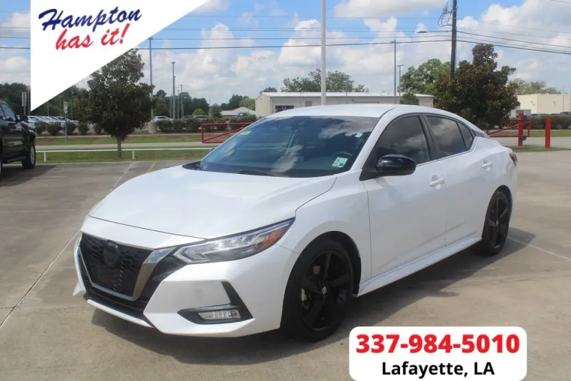 2022 Nissan Sentra SR photo 1