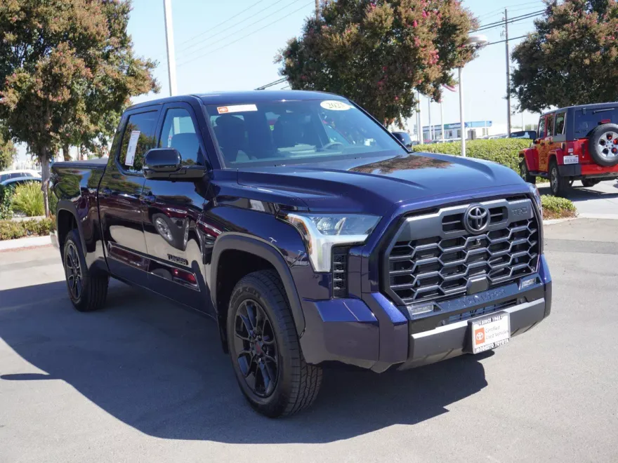 2025 Toyota Tundra Limited photo 1