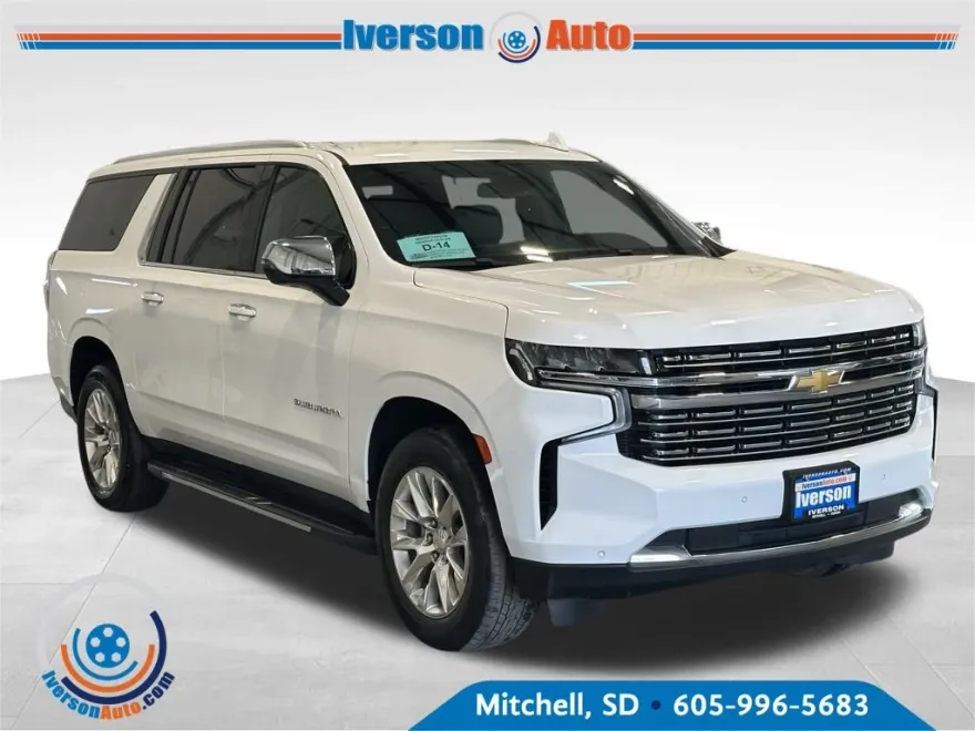 2023 Chevrolet Suburban Premier photo 1