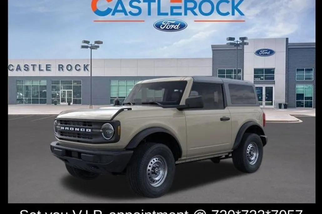 2025 Ford Bronco Base photo 1