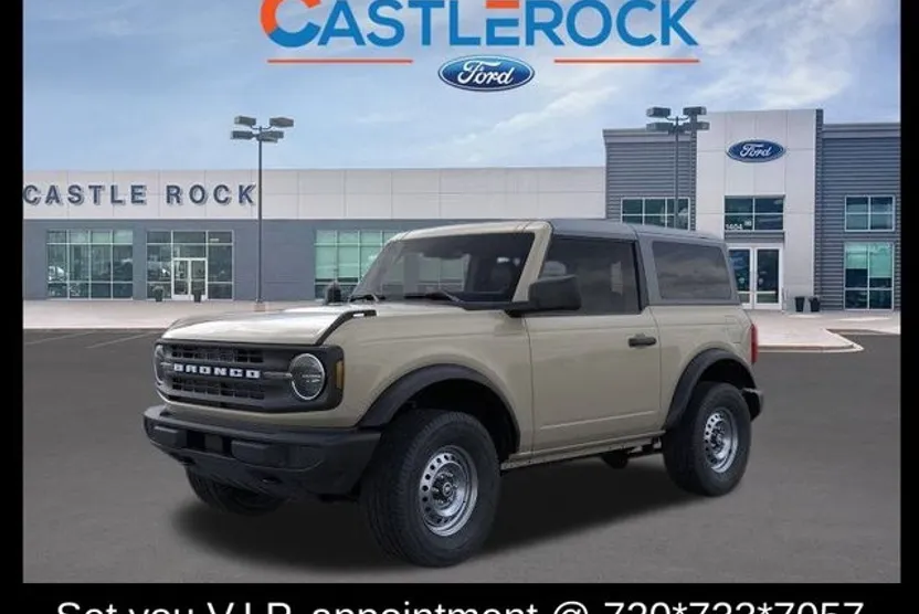 2025 Ford Bronco Base photo 1