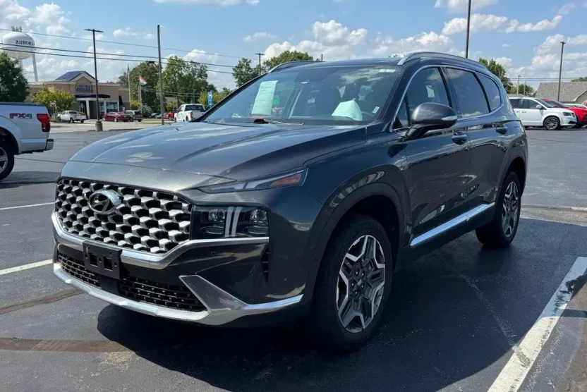 2023 Hyundai Santa Fe Limited photo 1