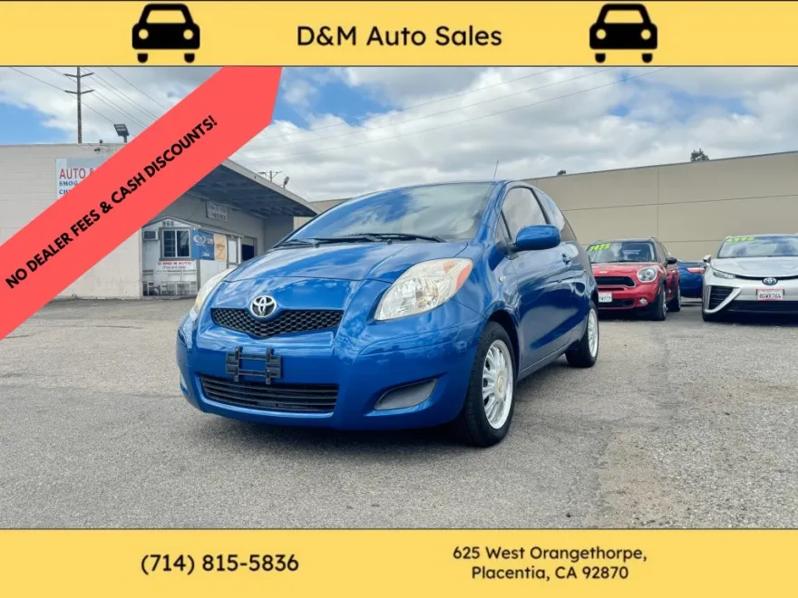 2009 Toyota Yaris Base photo 1