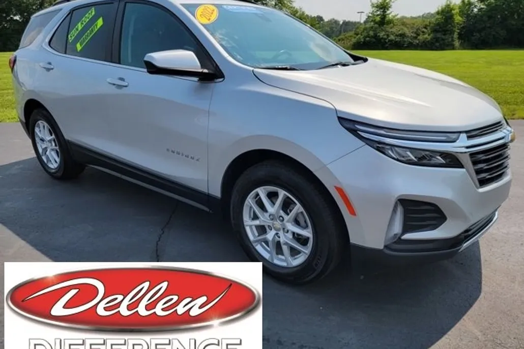 2022 Chevrolet Equinox LT photo 1