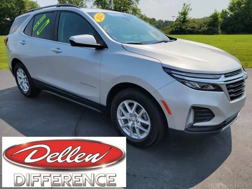 2022 Chevrolet Equinox LT photo 1
