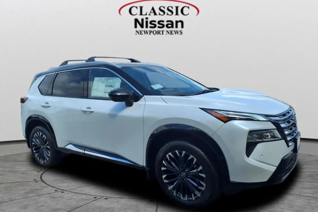 2025 Nissan Rogue Platinum photo 1