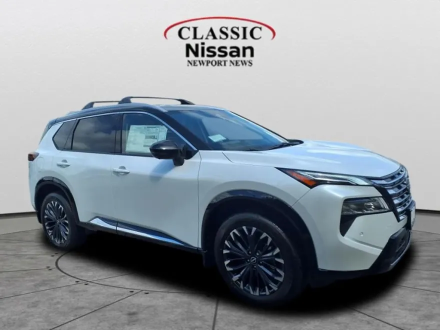 2025 Nissan Rogue Platinum photo 1