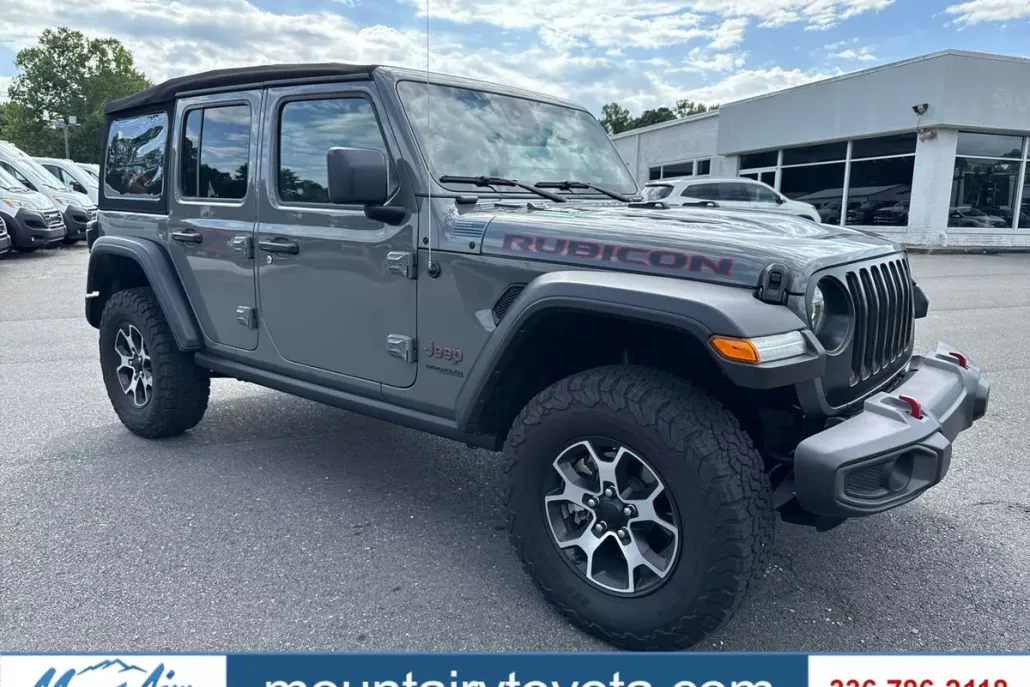 2022 Jeep Wrangler Unlimited Rubicon photo 1