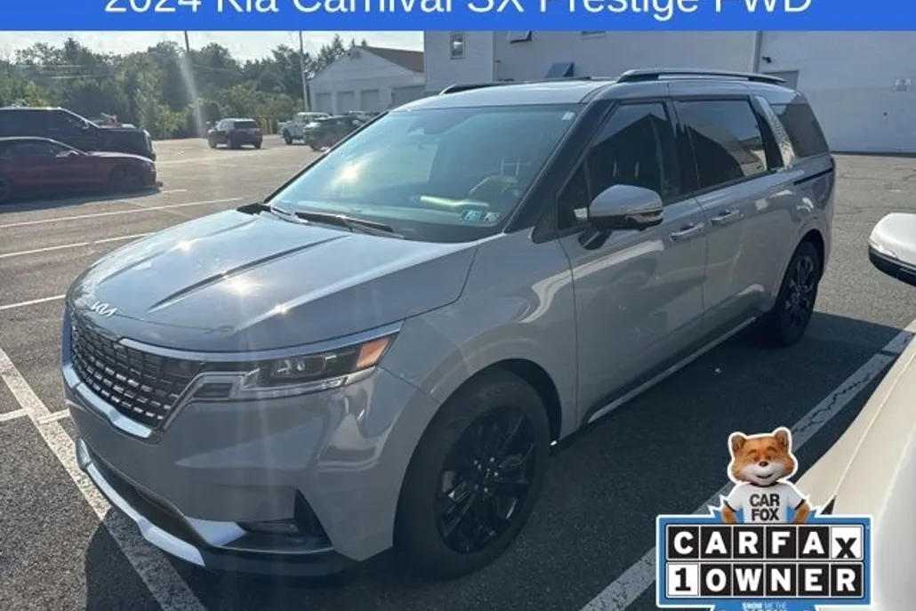 2024 Kia Carnival SX Prestige photo 1