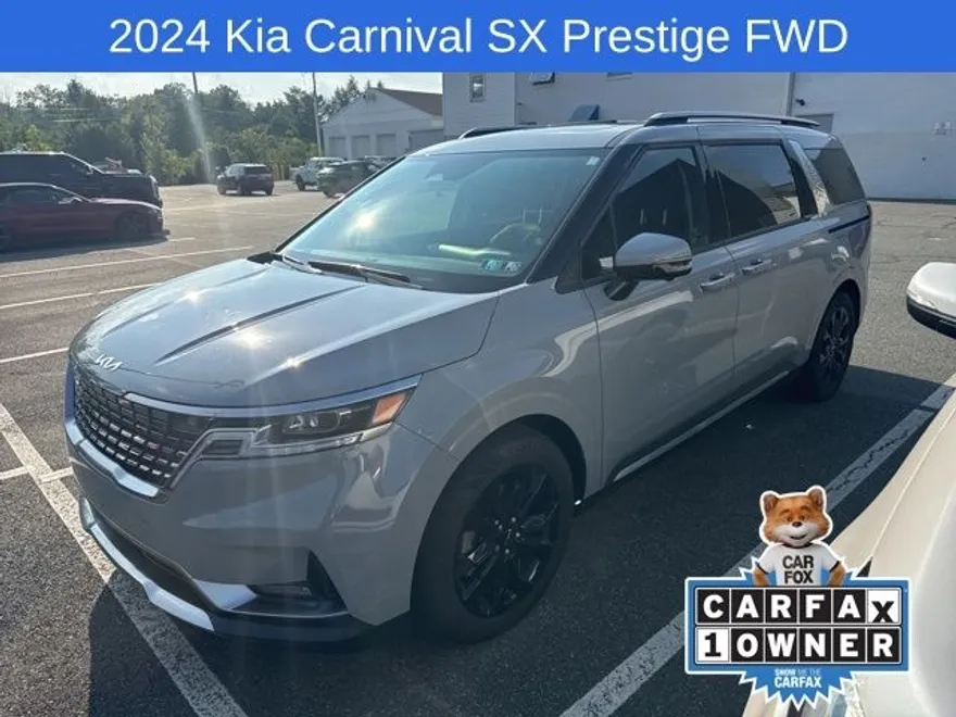 2024 Kia Carnival SX Prestige photo 1
