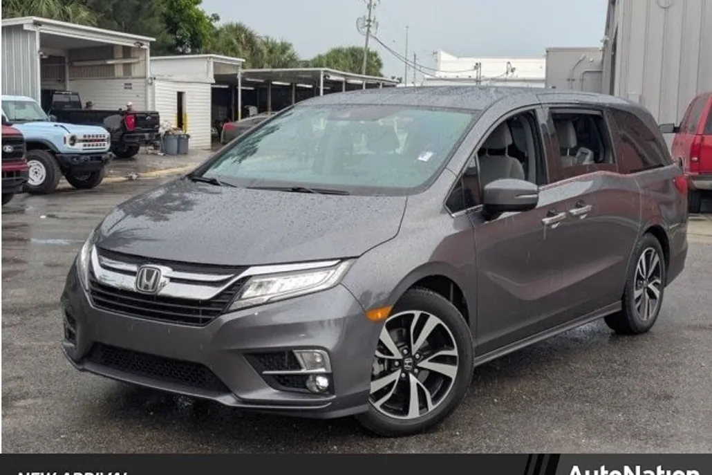 2018 Honda Odyssey Elite photo 1
