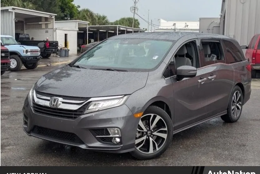 2018 Honda Odyssey Elite photo 1