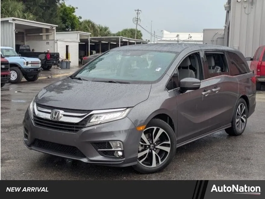2018 Honda Odyssey Elite photo 1