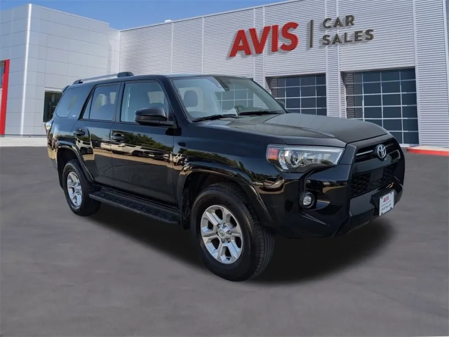 2024 Toyota 4Runner SR5 photo 1