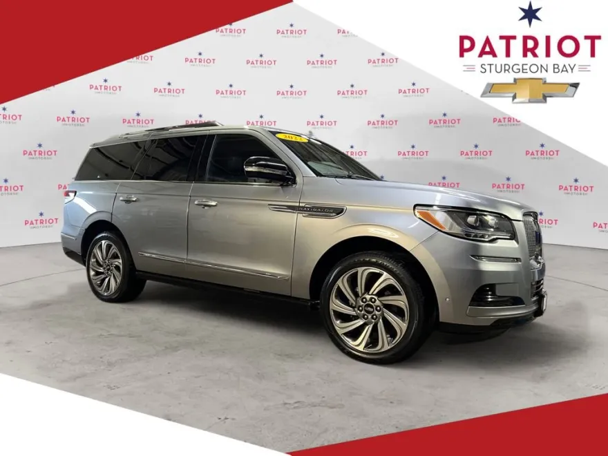 2022 Lincoln Navigator Reserve photo 1