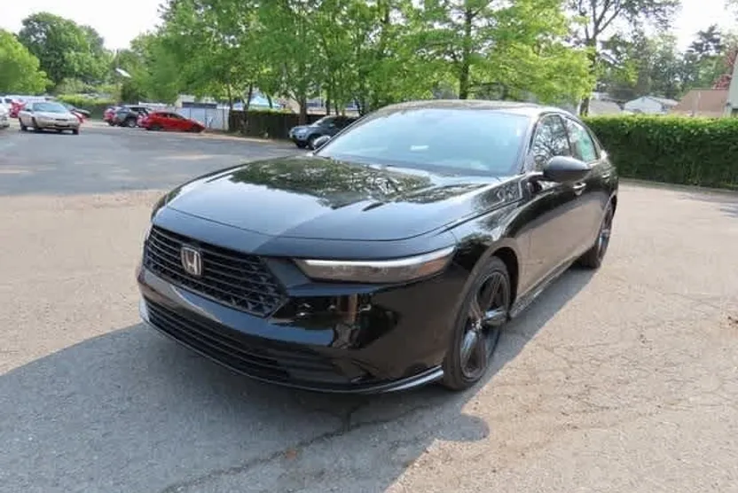 2025 Honda Accord Hybrid Sport-L photo 1
