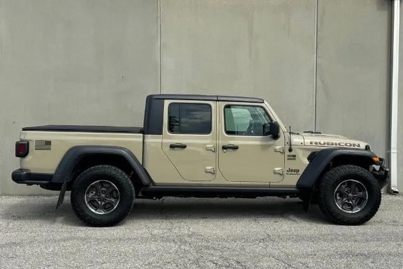 2020 Jeep Gladiator Rubicon photo 1