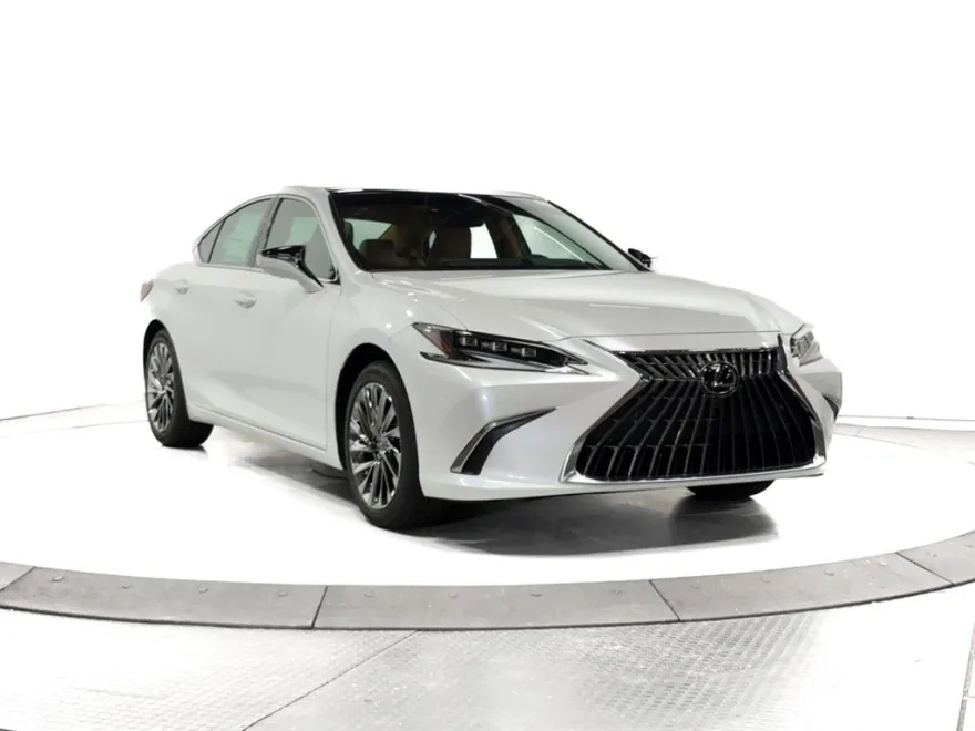 2025 Lexus ES 350 Ultra Luxury photo 1