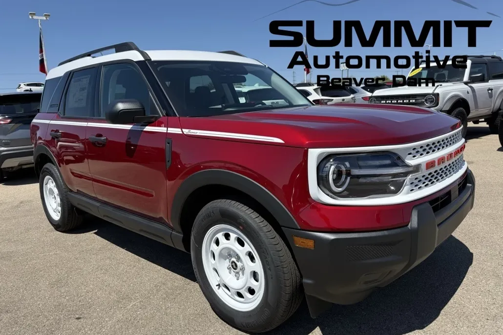 2025 Ford Bronco Sport Heritage photo 1