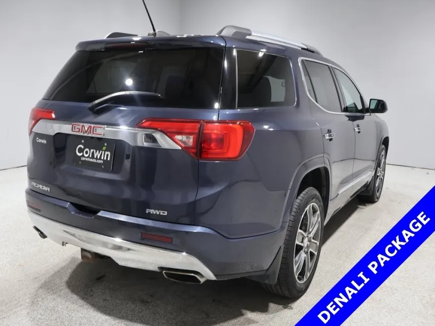 2018 Gmc Acadia Denali photo 1