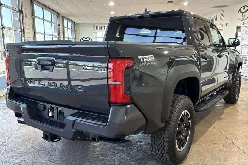 2025 Toyota Tacoma TRD Off-Road photo 1