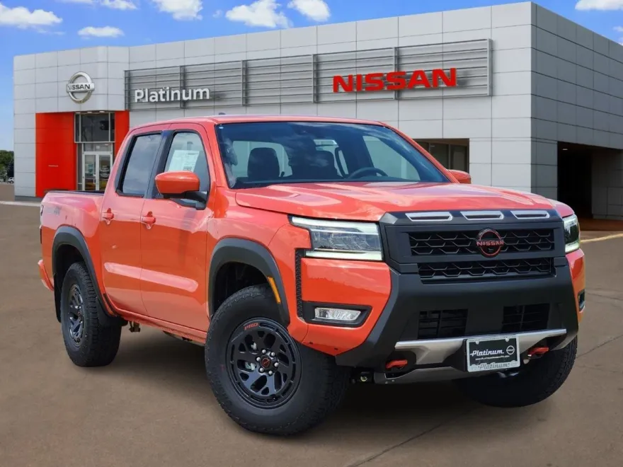 2025 Nissan Frontier PRO-4X photo 1