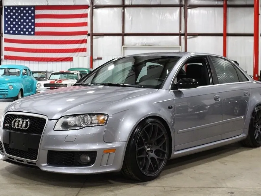 2007 Audi RS 4 photo 1