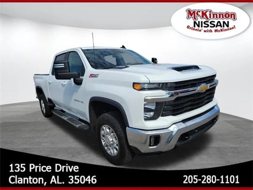 2024 Chevrolet Silverado 2500HD LT photo 1