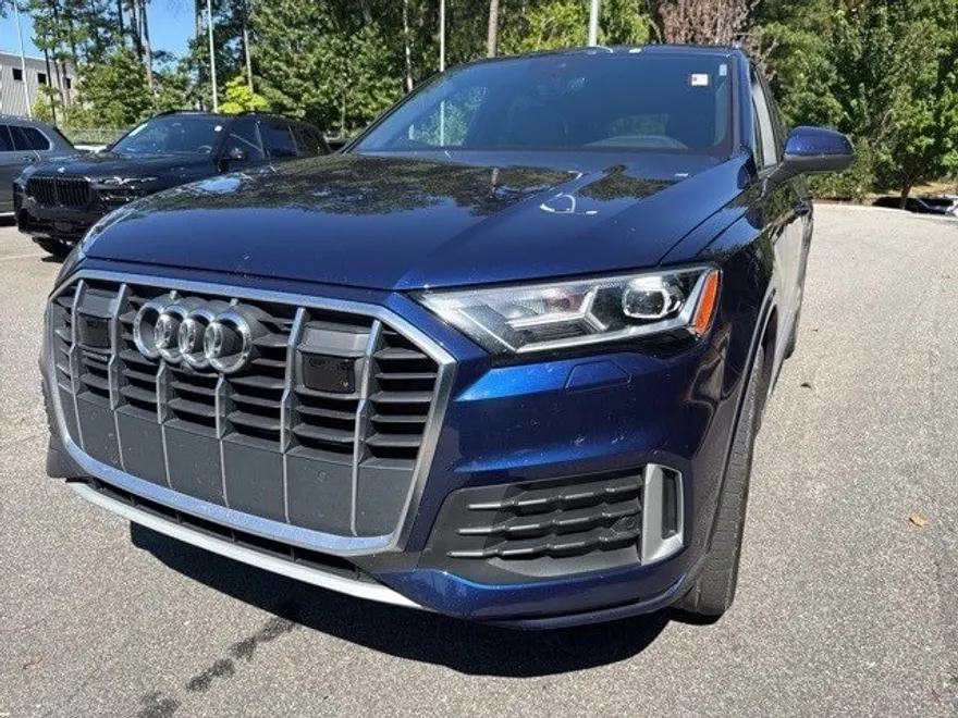 2021 Audi Q7 45 Premium Plus photo 1